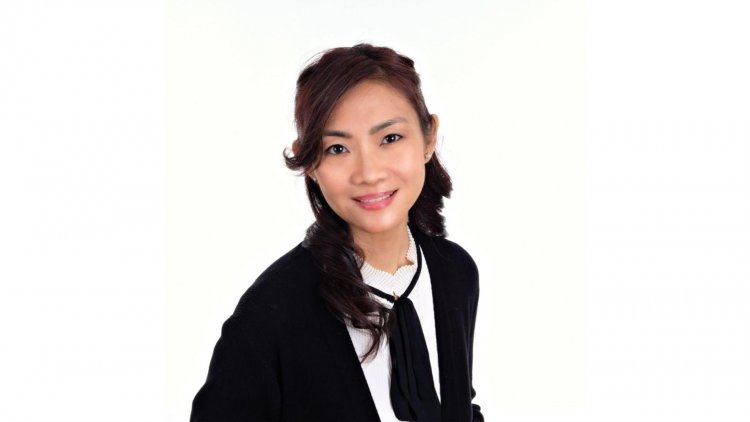 Rosalyn Hui’s Paradox Talks About her Journey Recovering from Schizophrenia
